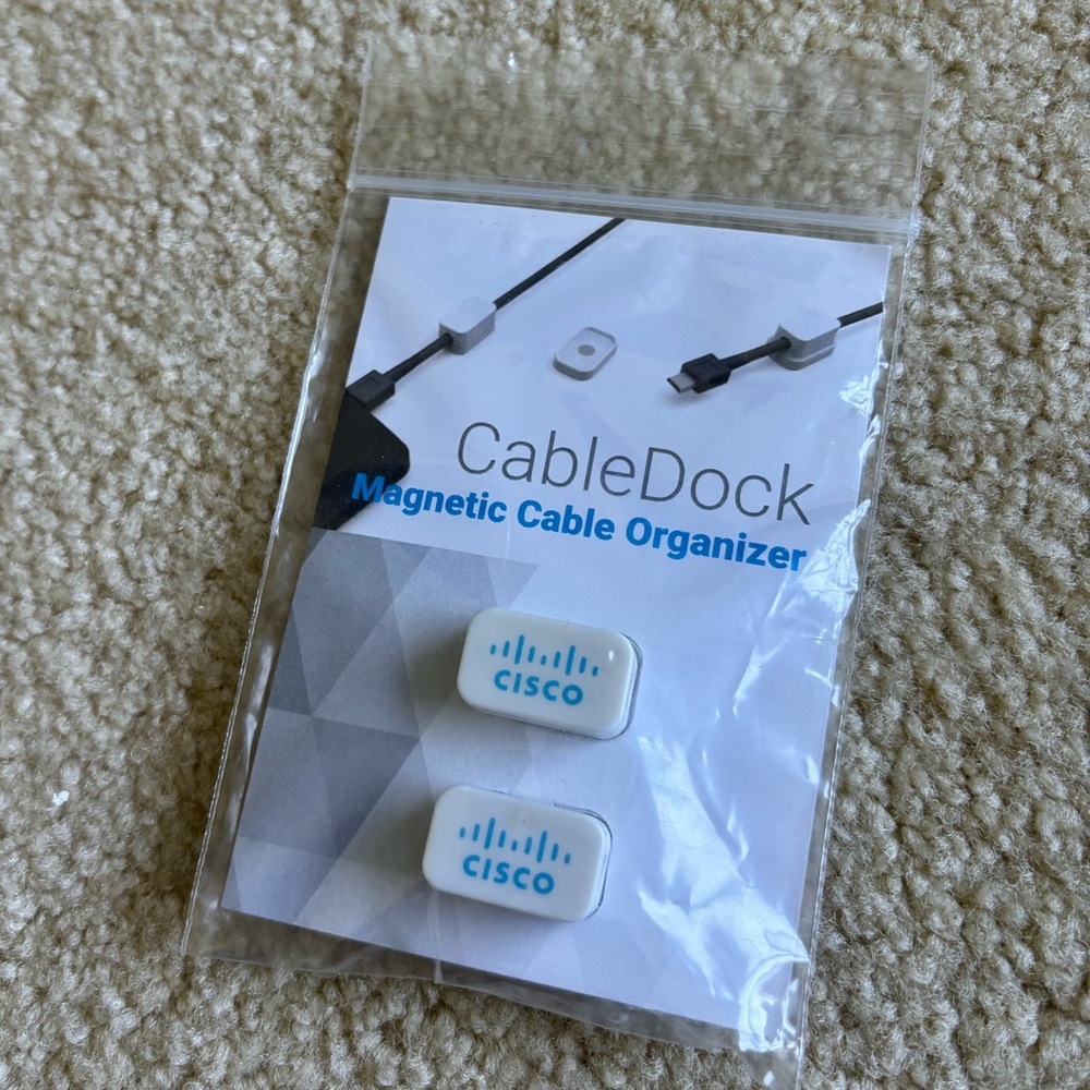 Cisco CableDock Magnetic Organizer - White